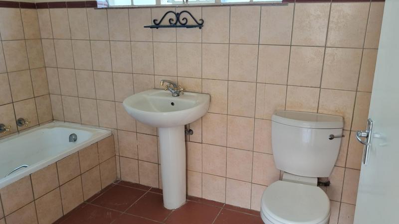 To Let 2 Bedroom Property for Rent in Ladybrand Free State